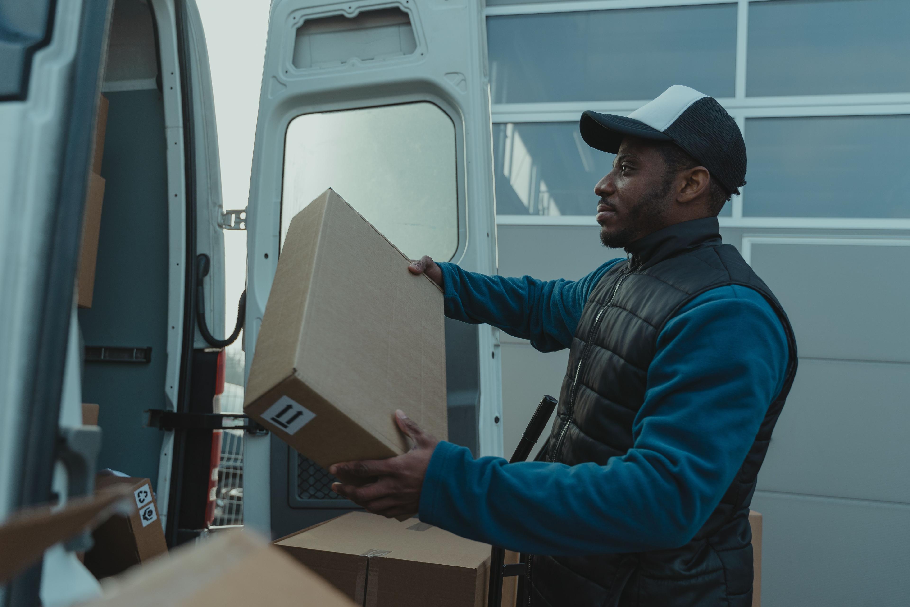 Same day delivery service advantage - BlitzShipz courier comparison and Shopify order sync dashboard
